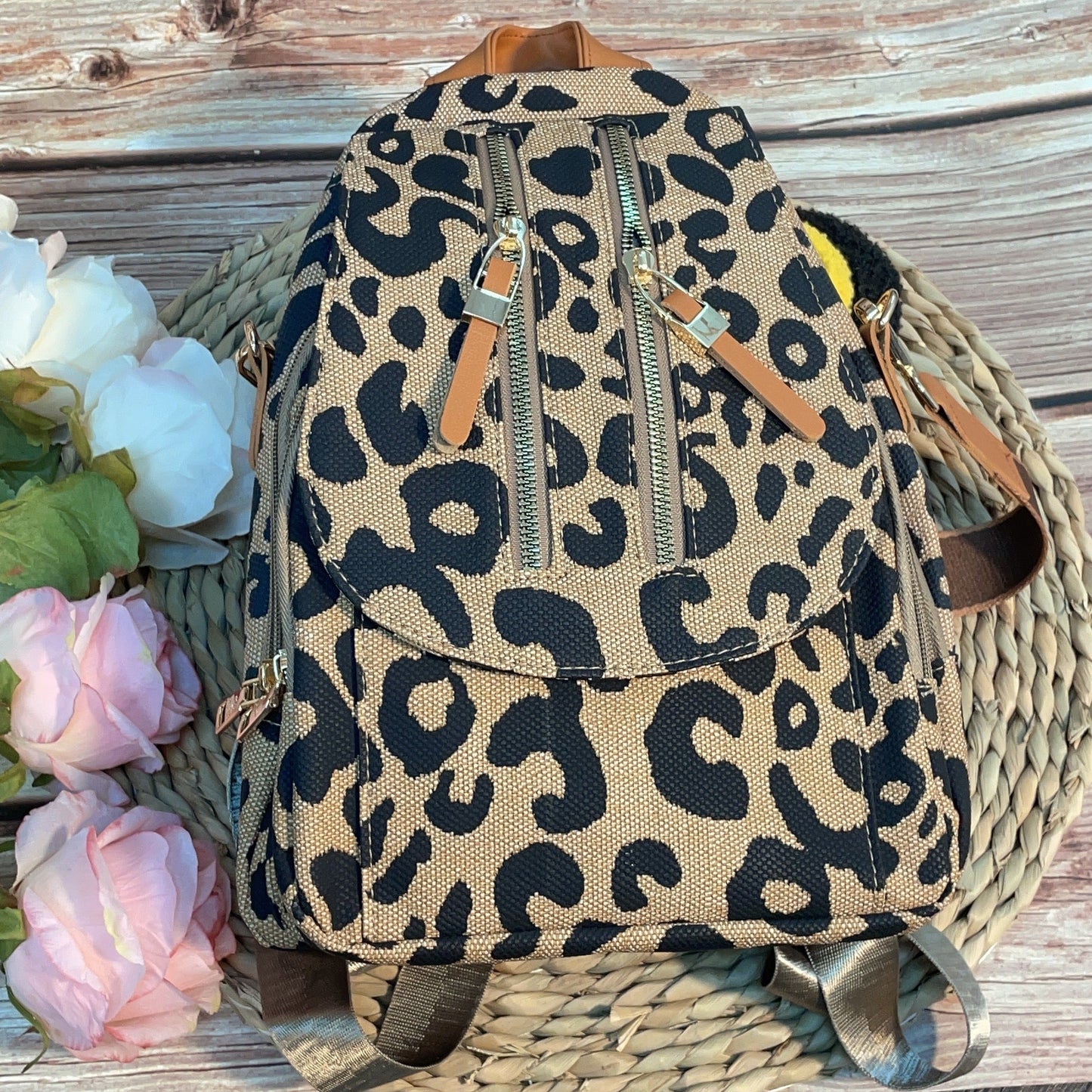 Fashionable Leopard Print Travel Bag