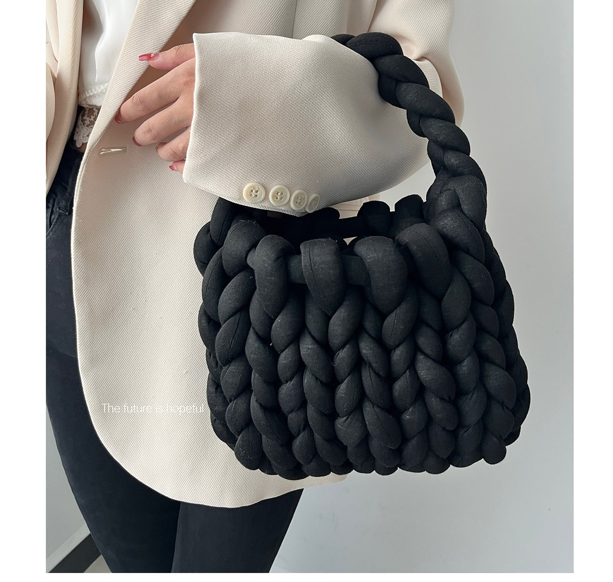 Woven Large Single Shoulder Bag