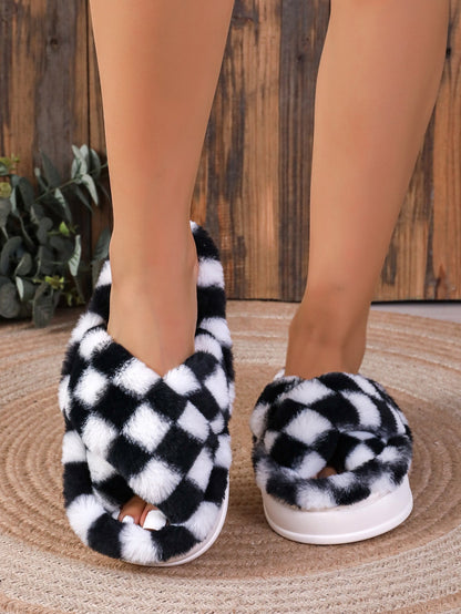 Checkerboard furry slippers