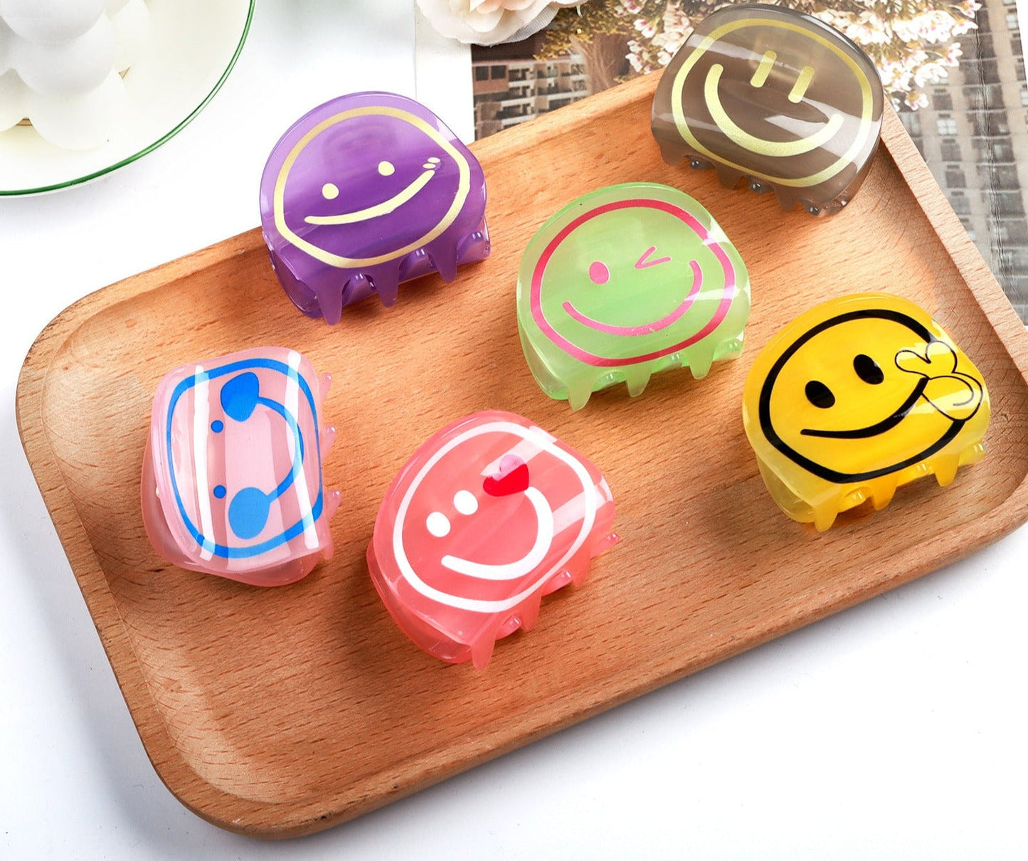 Acrylic Printed Smiley Grab Clip(moq:3)