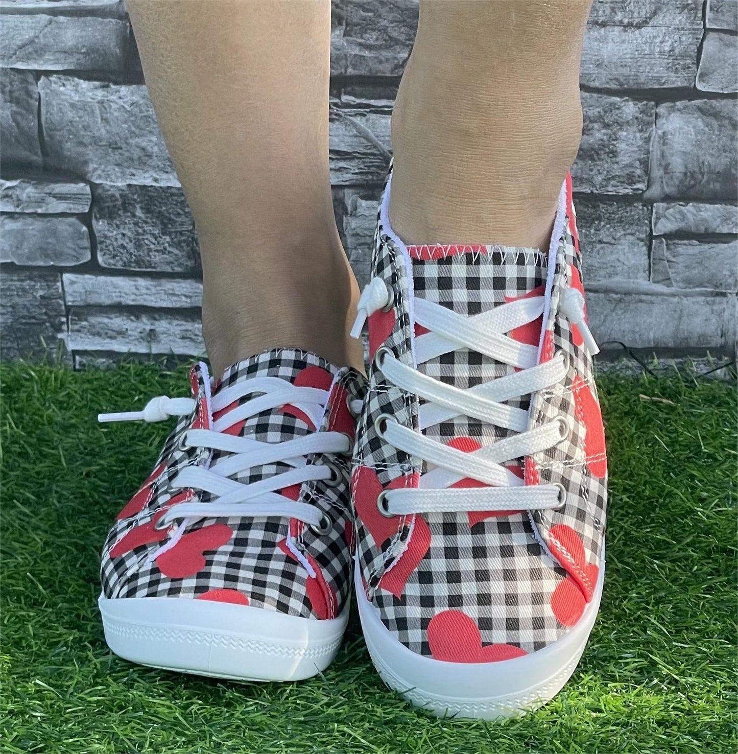 Pink Heart Shaped Criss Cross Slip On Canvas Shoes